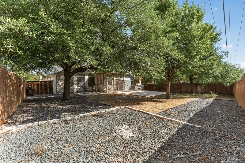 Property photo 37