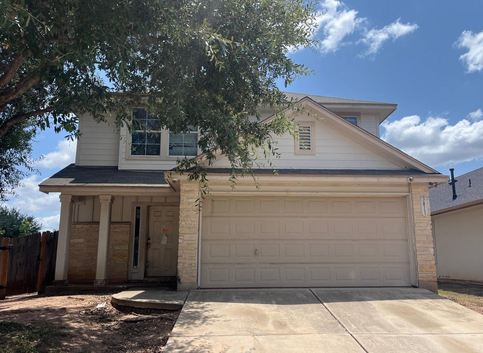 3411 Barksdale DR - Photo 1