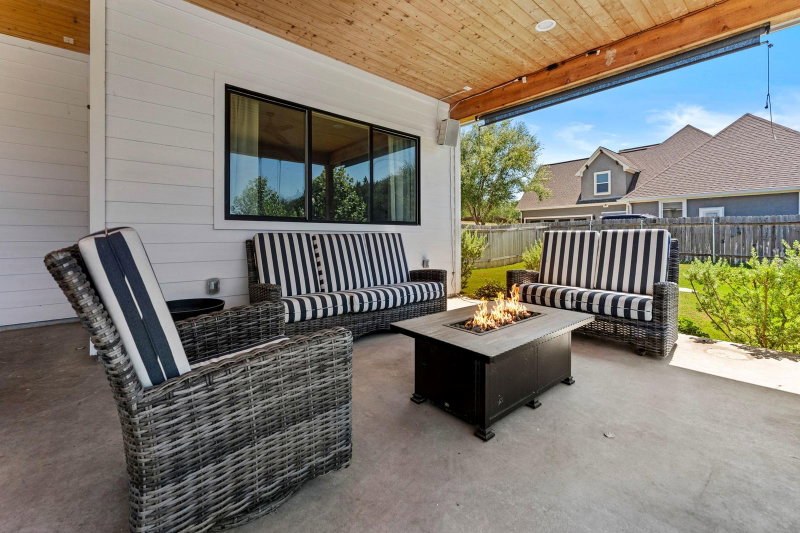 Property photo 32
