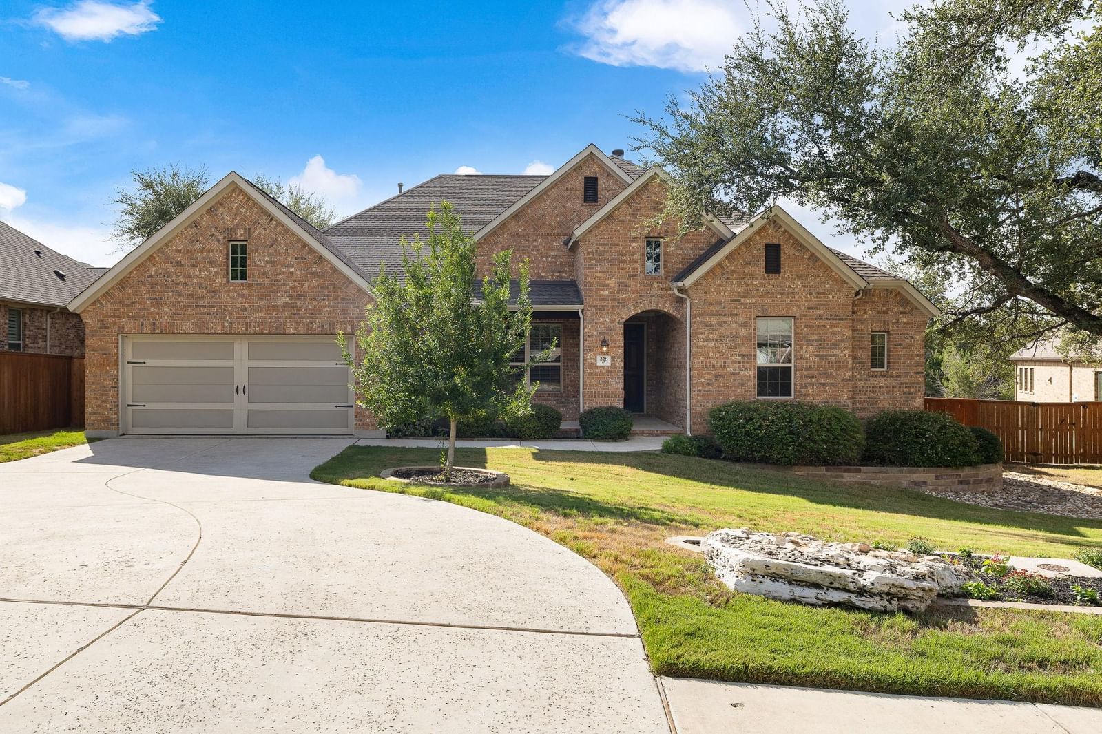 228 Lake Rim CIR - Photo 1