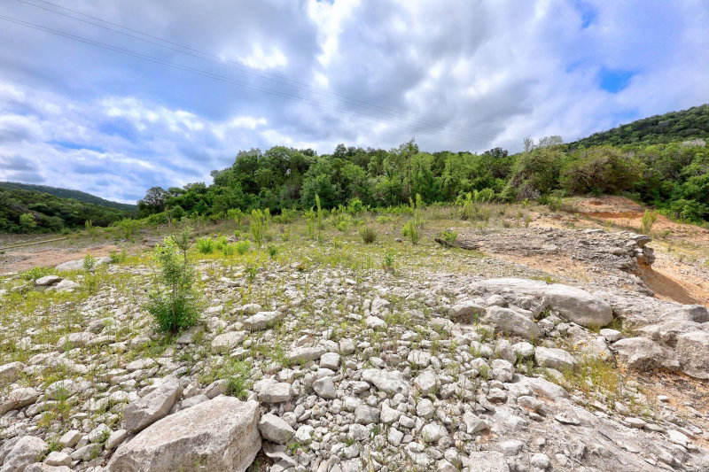 Property photo 23