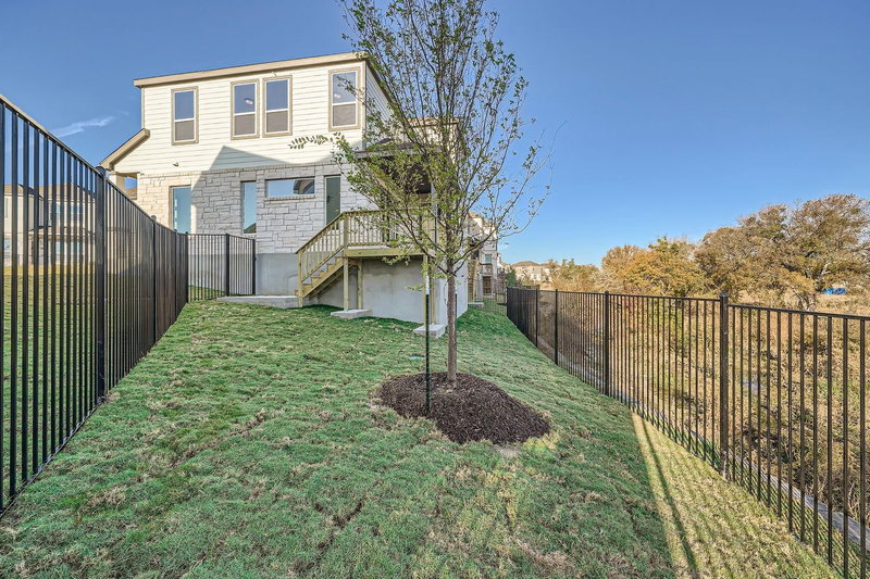 Property photo 12