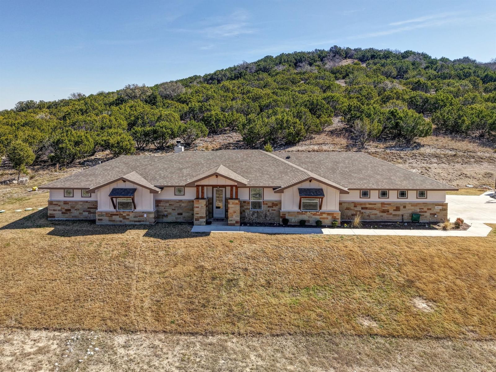 2807 Grimes Crossing RD - Photo 1