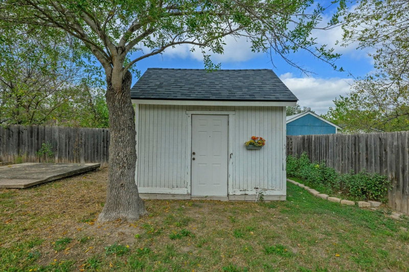 Property photo 23