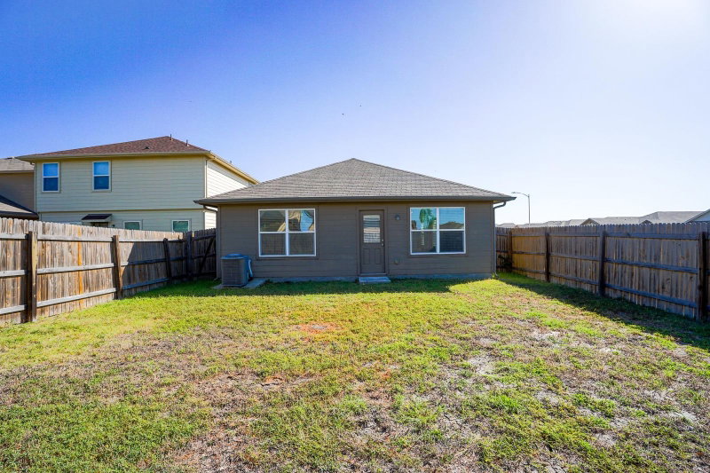Property photo 25