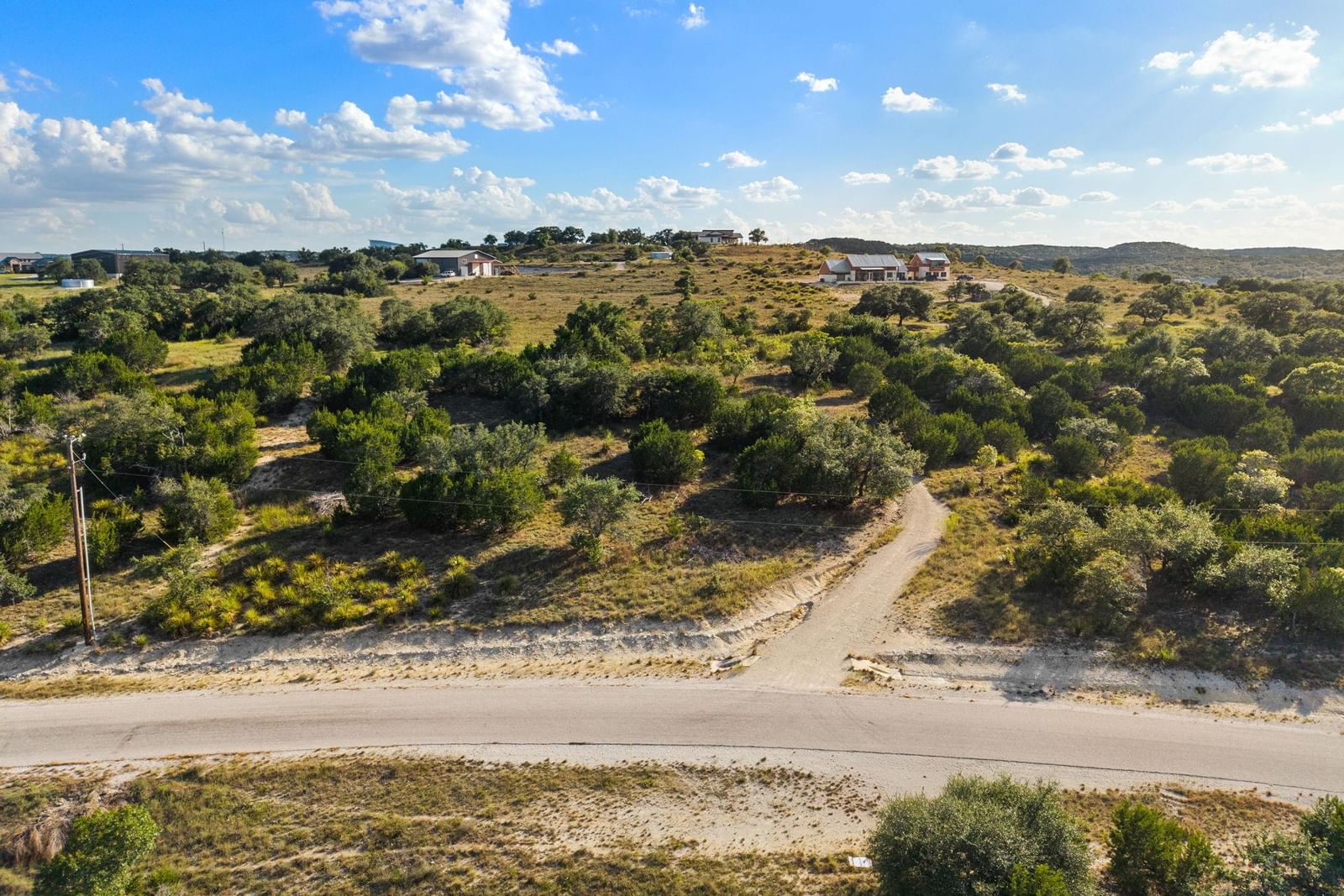 1051 Lipan Apache RUN - Photo 1