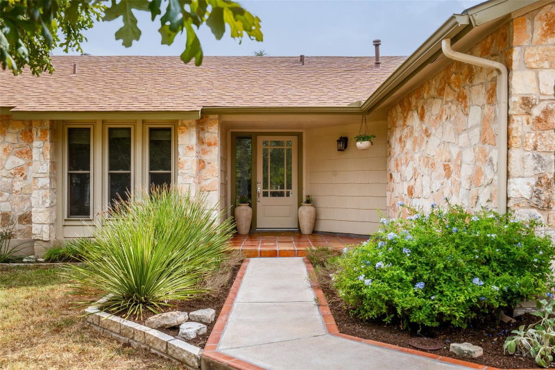 Property photo 37