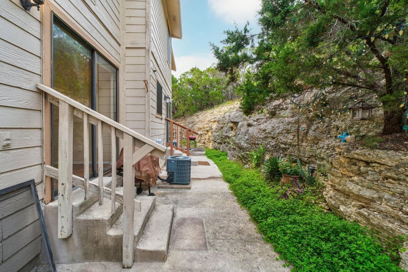 Property photo 22
