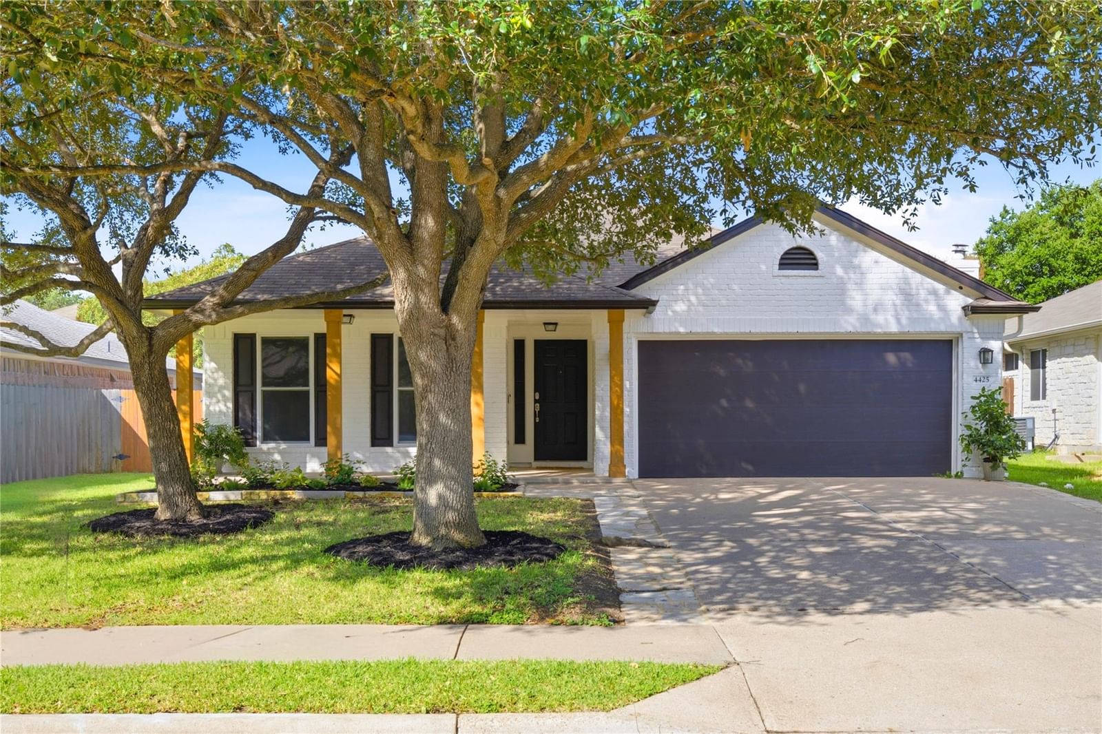 4425 Chickasaw CT - Photo 1