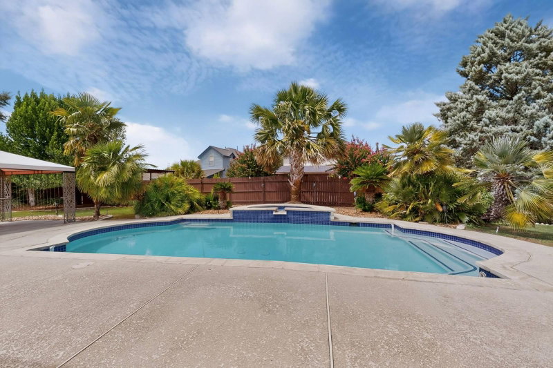 Property photo 35