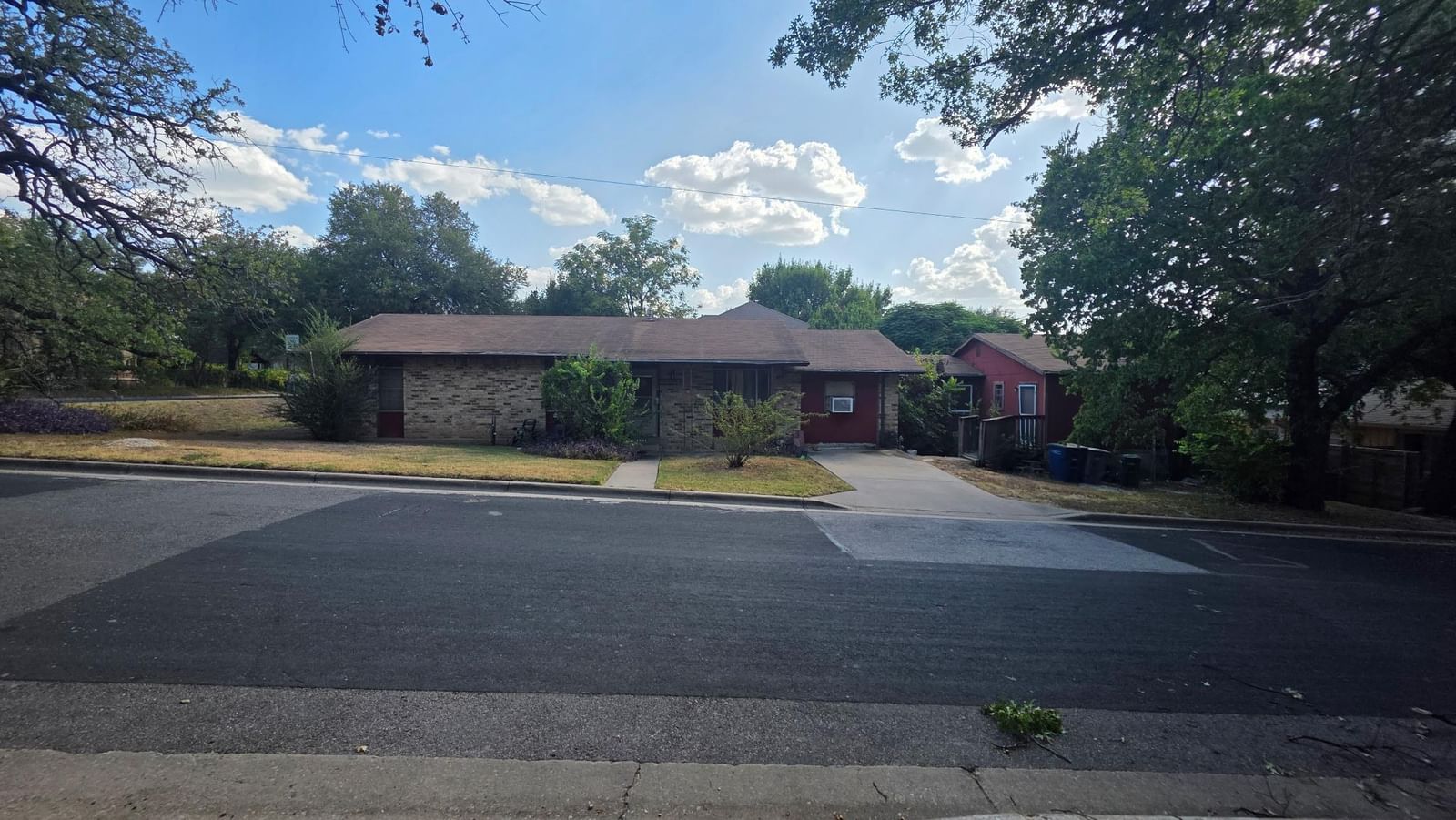 1801 Waterston Ave - Photo 1