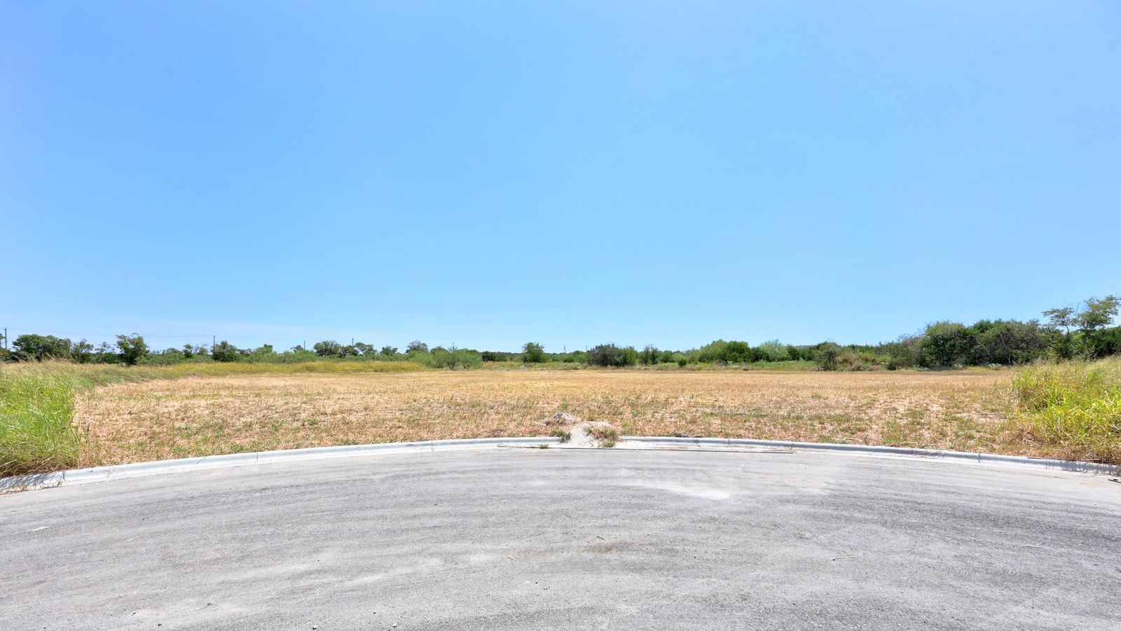 2062 Botts DR - Photo 1