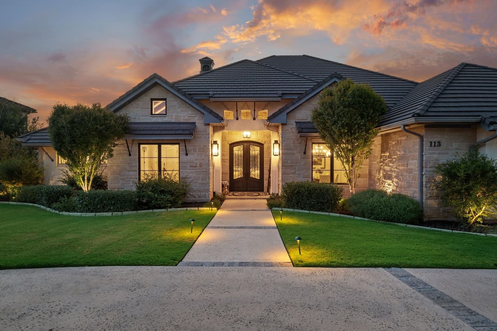 113 Bird Stone LN - Photo 1