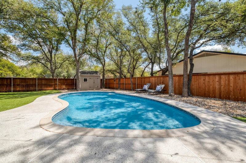 Property photo 28
