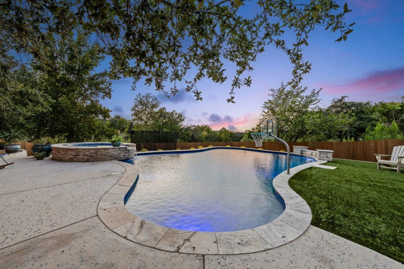 Property photo 33