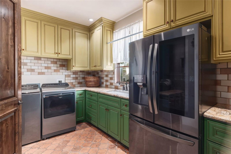 Property photo 34