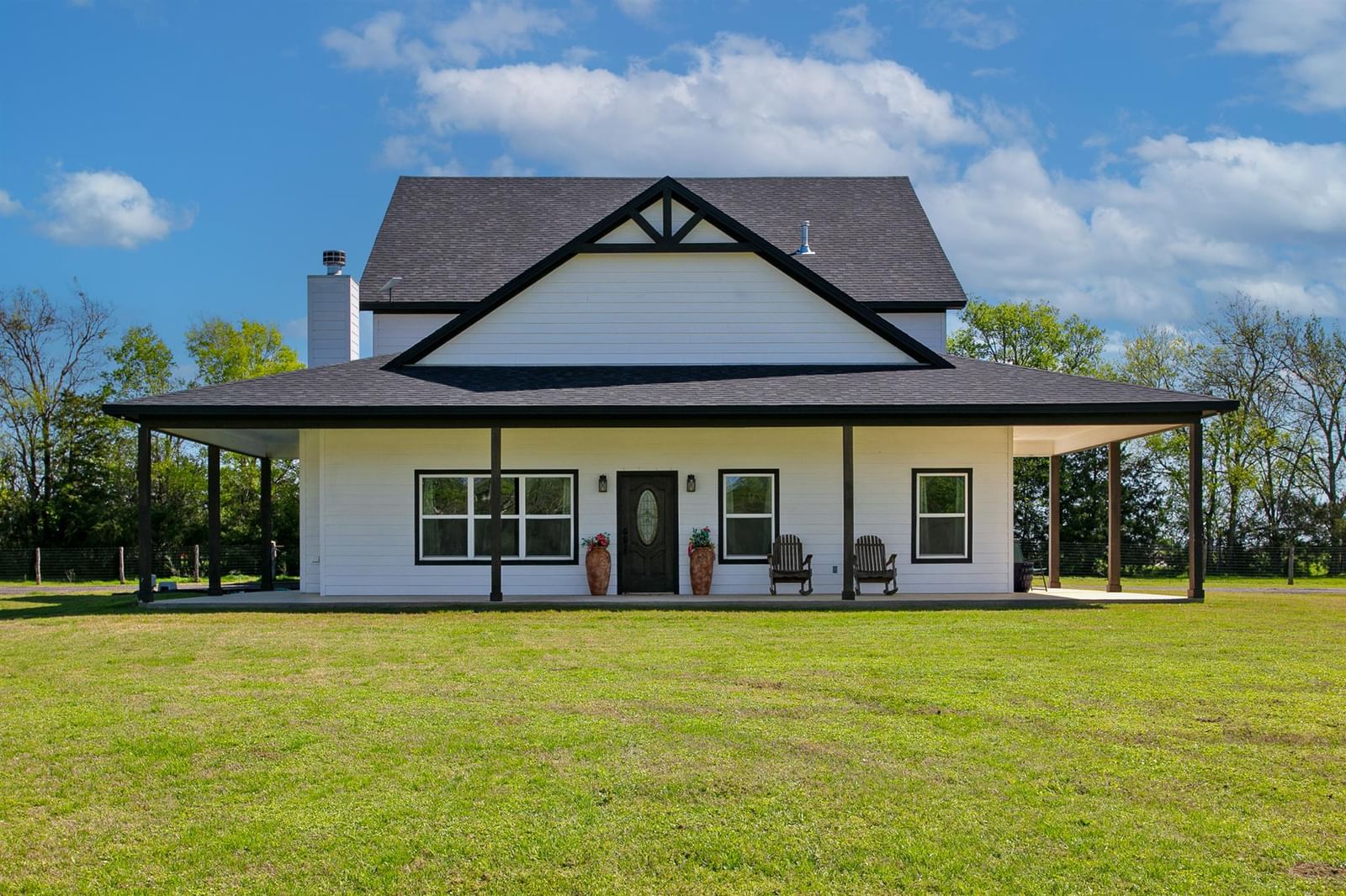 10477 Acacia LN - Photo 1