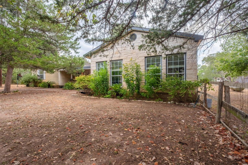 Property photo 23