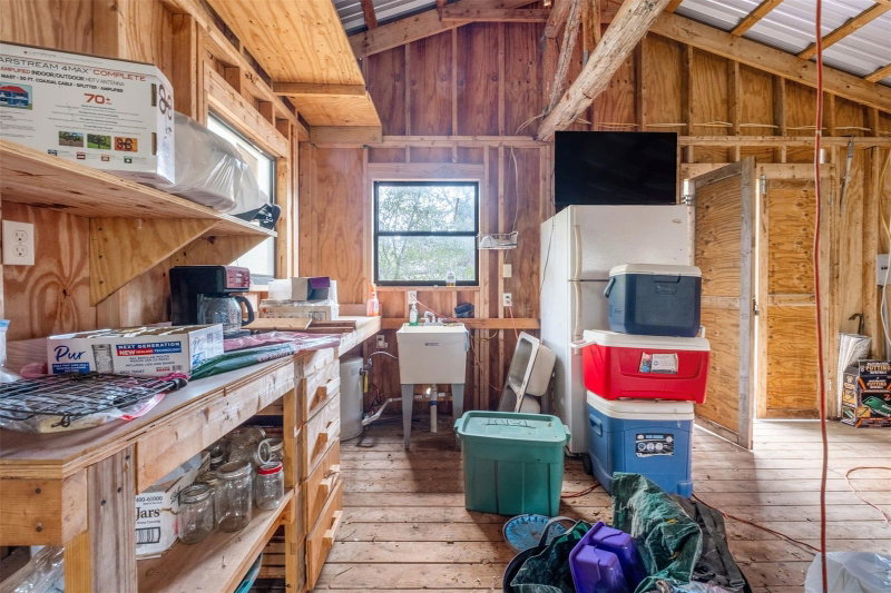 Property photo 32