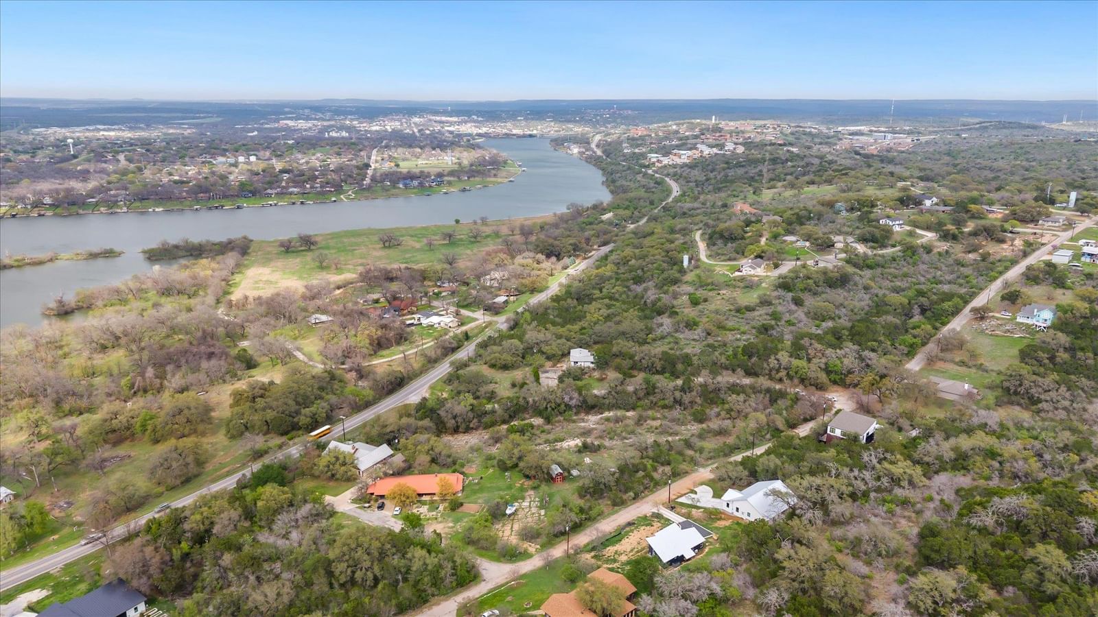 405 Taylor DR - Photo 1