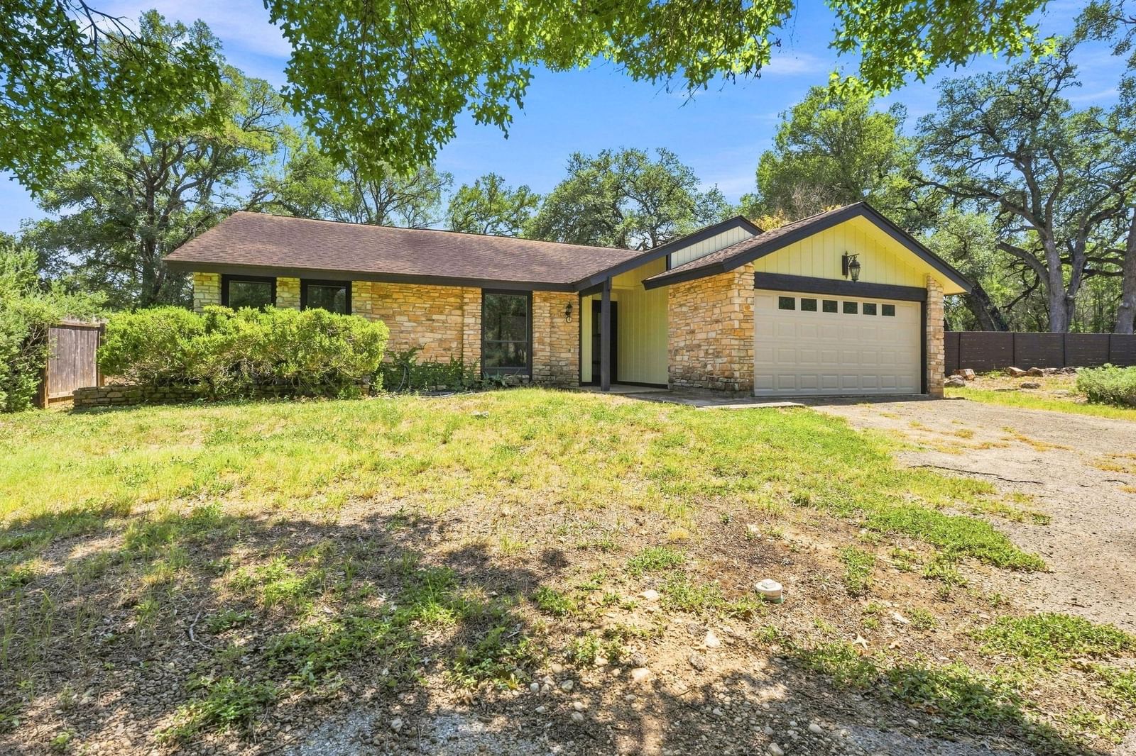4 & 6 Acacia DR - Photo 1