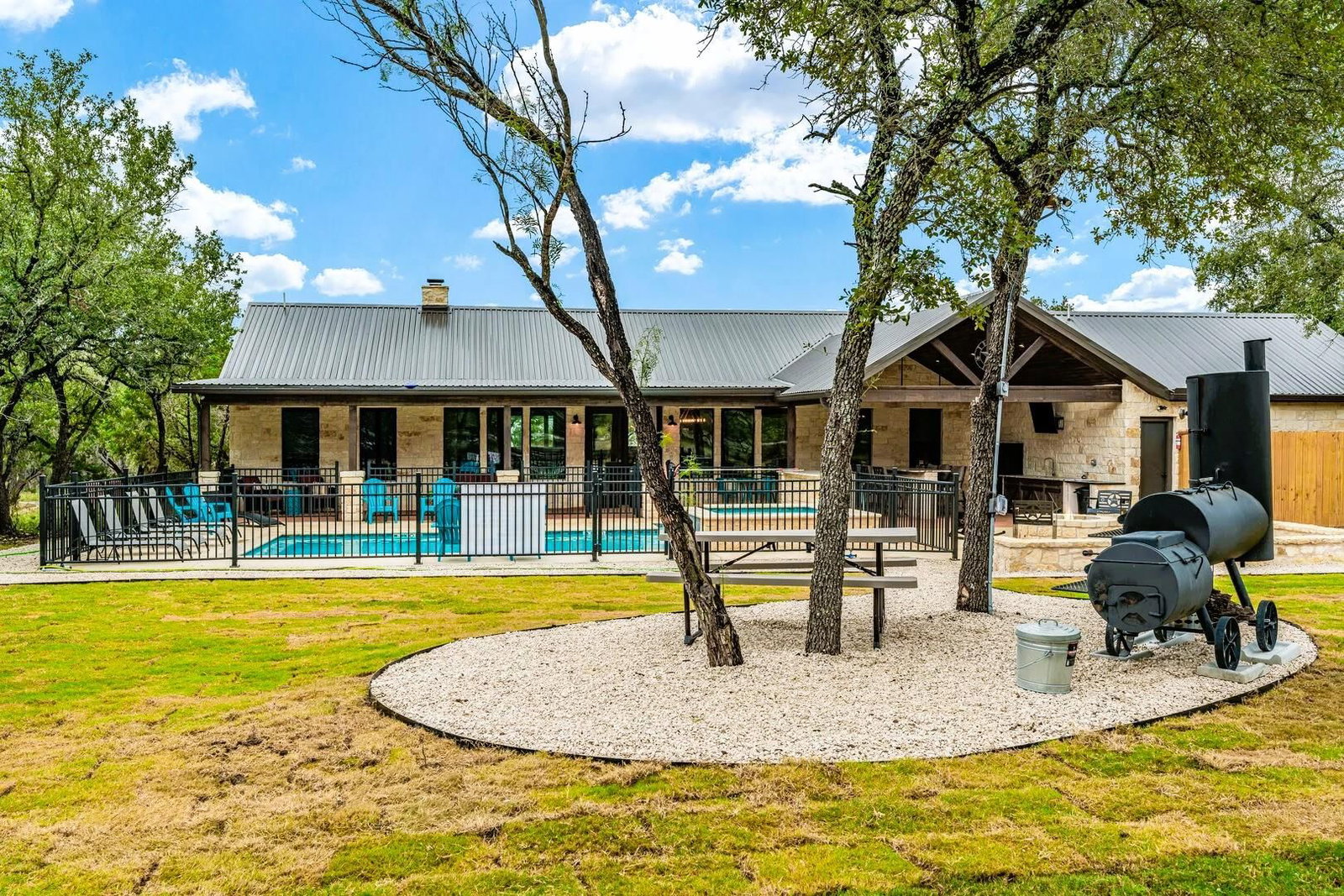 1718 Mountain Valley RD - Photo 1
