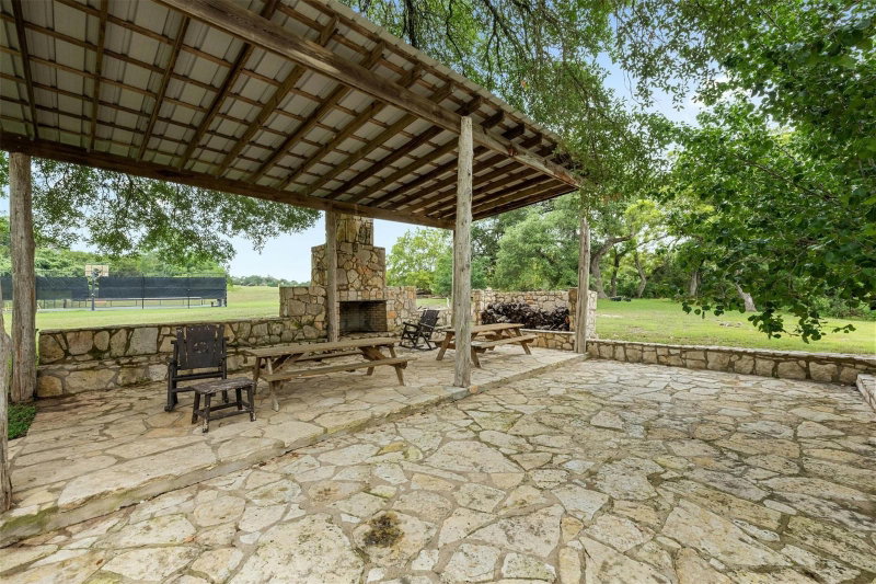 Property photo 29