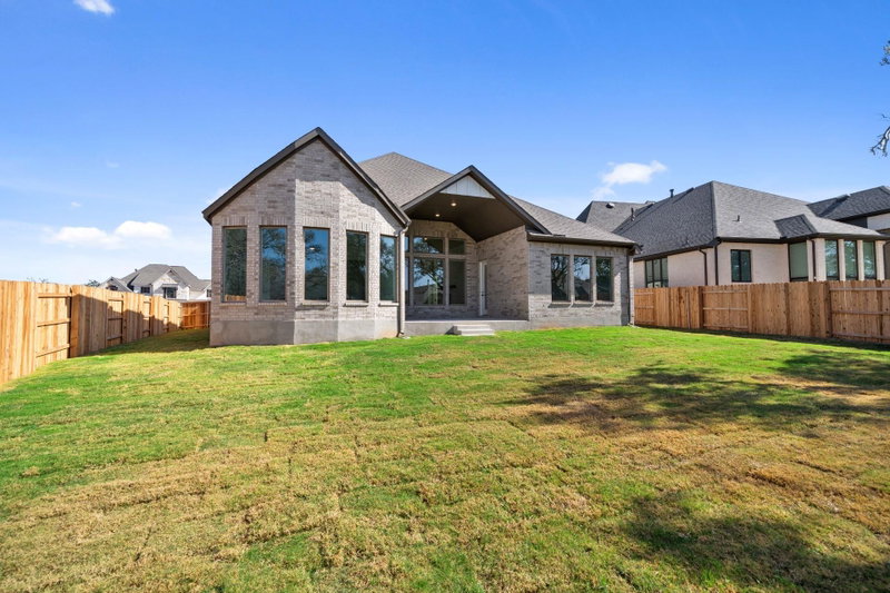 Property photo 25