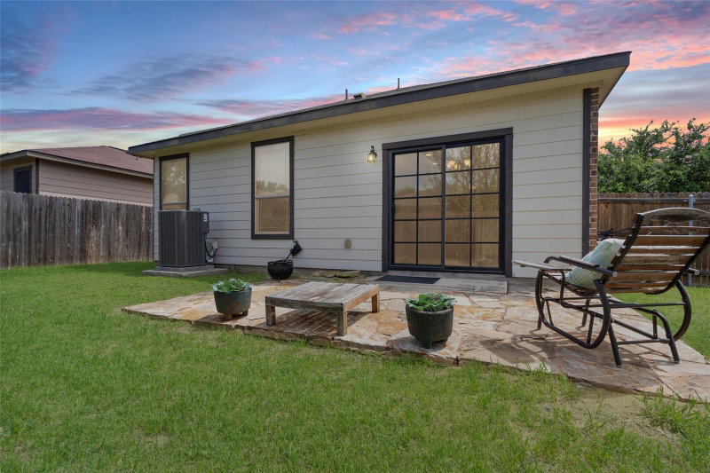 Property photo 28