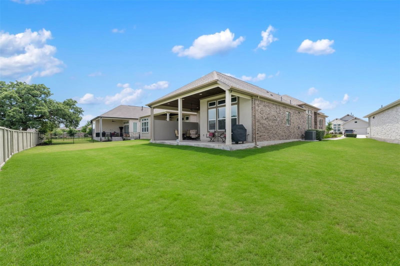 Property photo 35