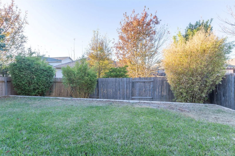 Property photo 38