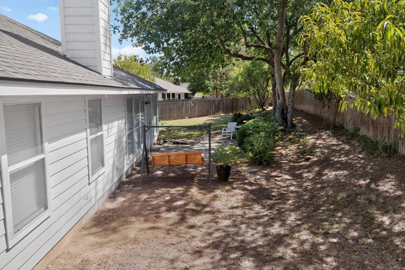 Property photo 35