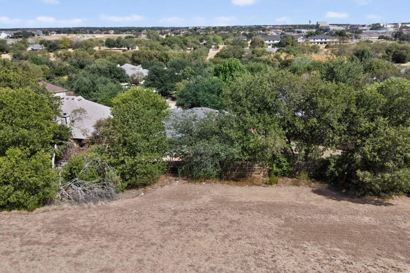 Property photo 37