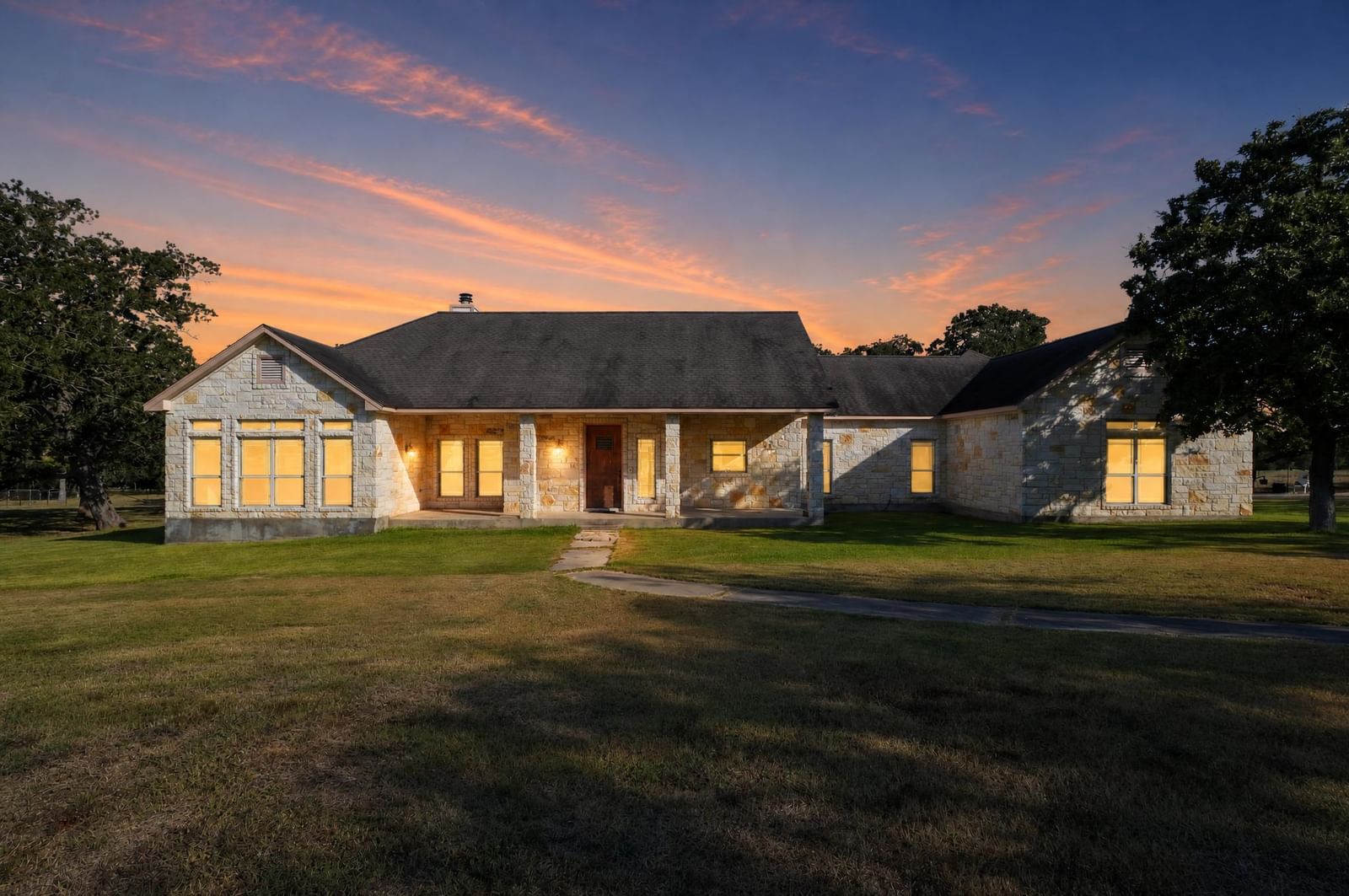986 High Grove RD - Photo 1