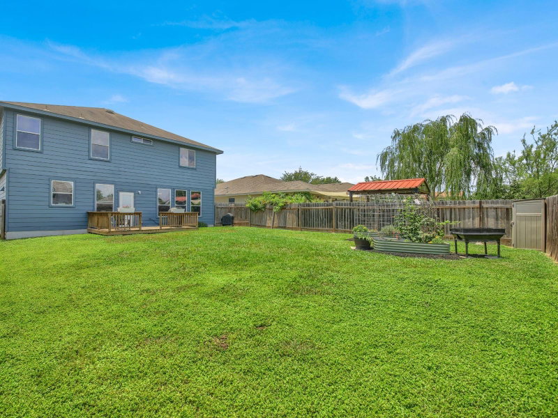 Property photo 28
