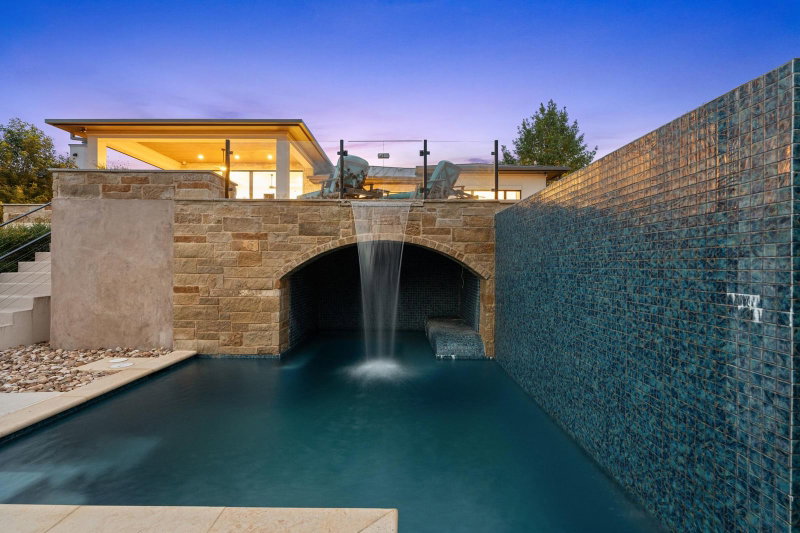 Property photo 35