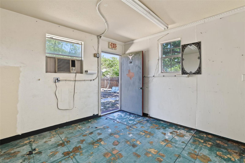 Property photo 21
