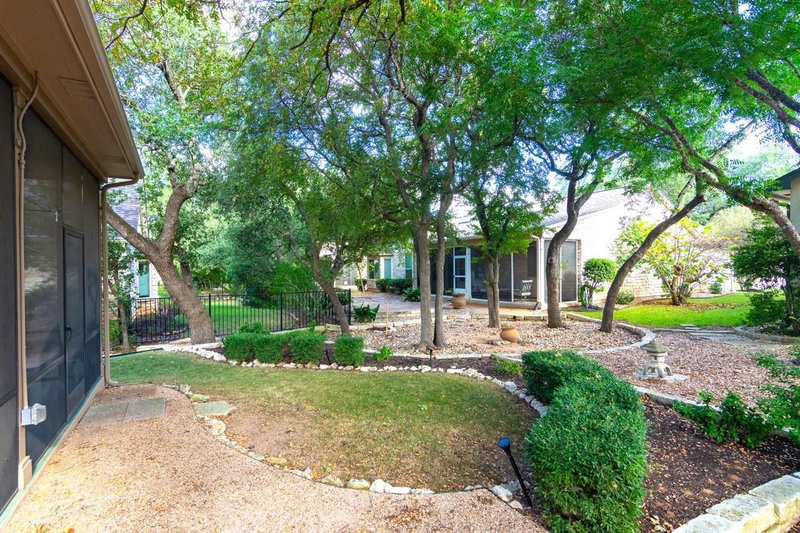 Property photo 22