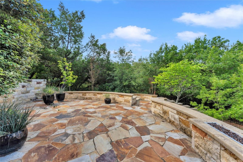 Property photo 36