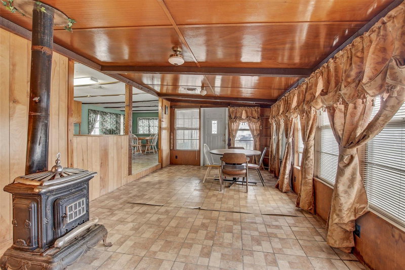 Property photo 24