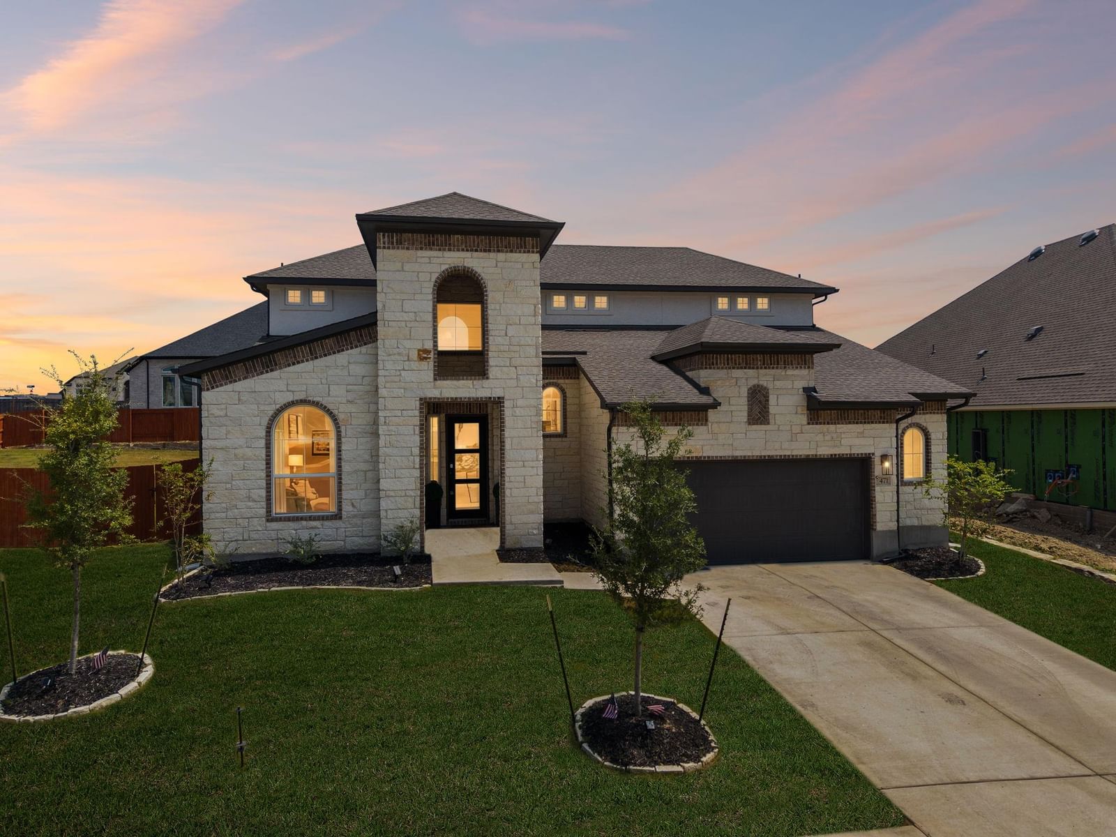 471 Diamondleaf DR - Photo 1
