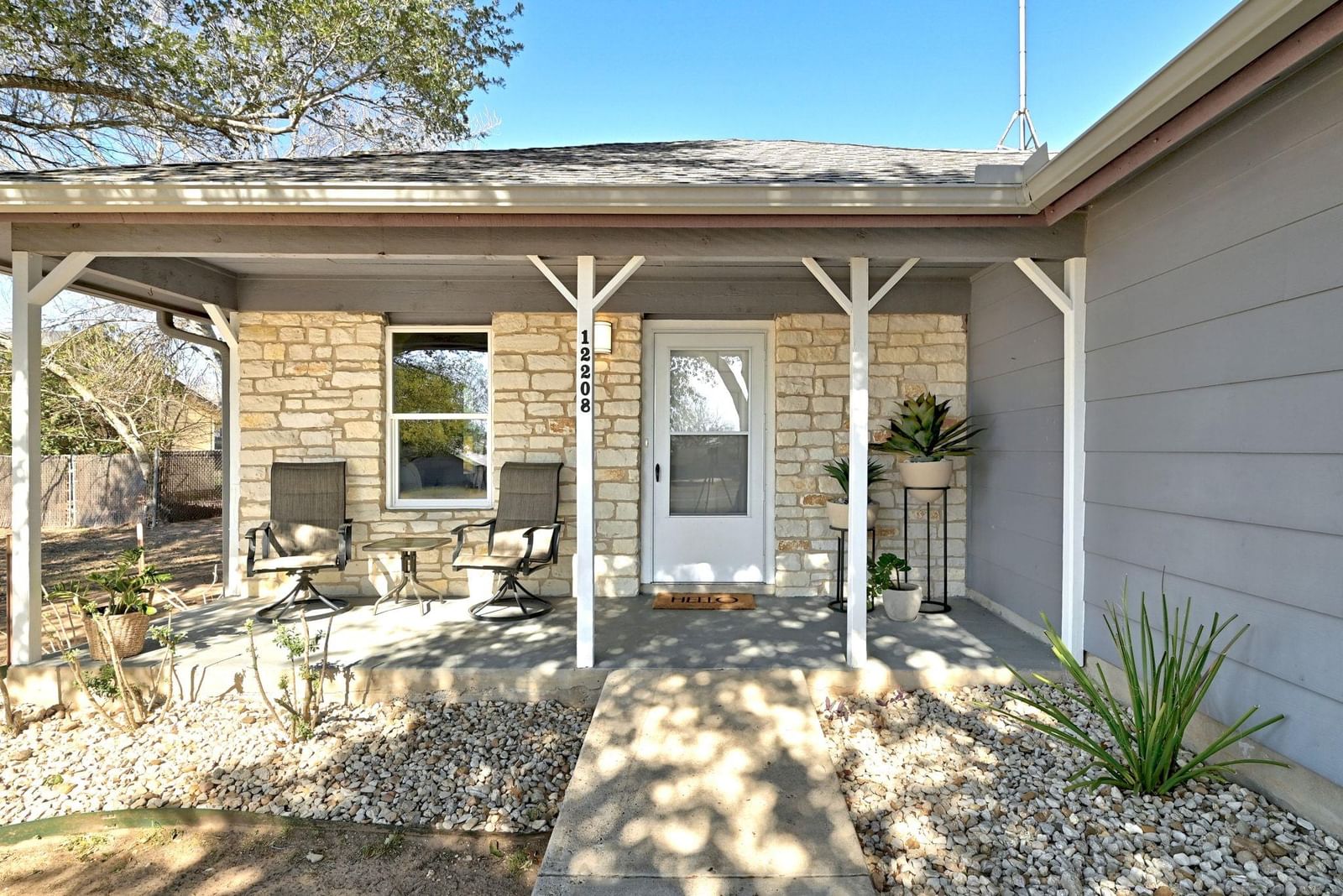 12208 Mustang DR - Photo 1