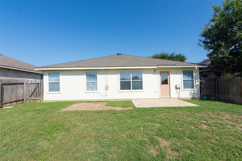Property photo 28
