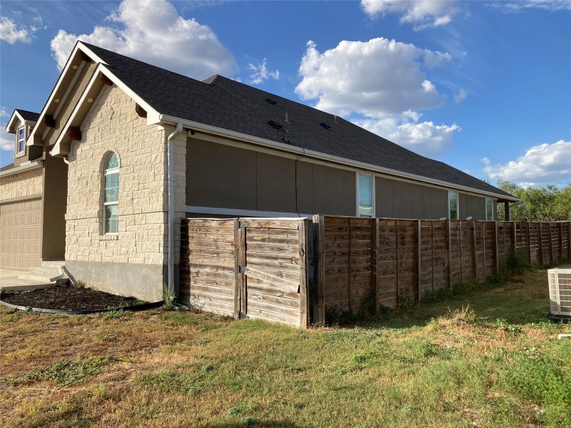 Property photo 31