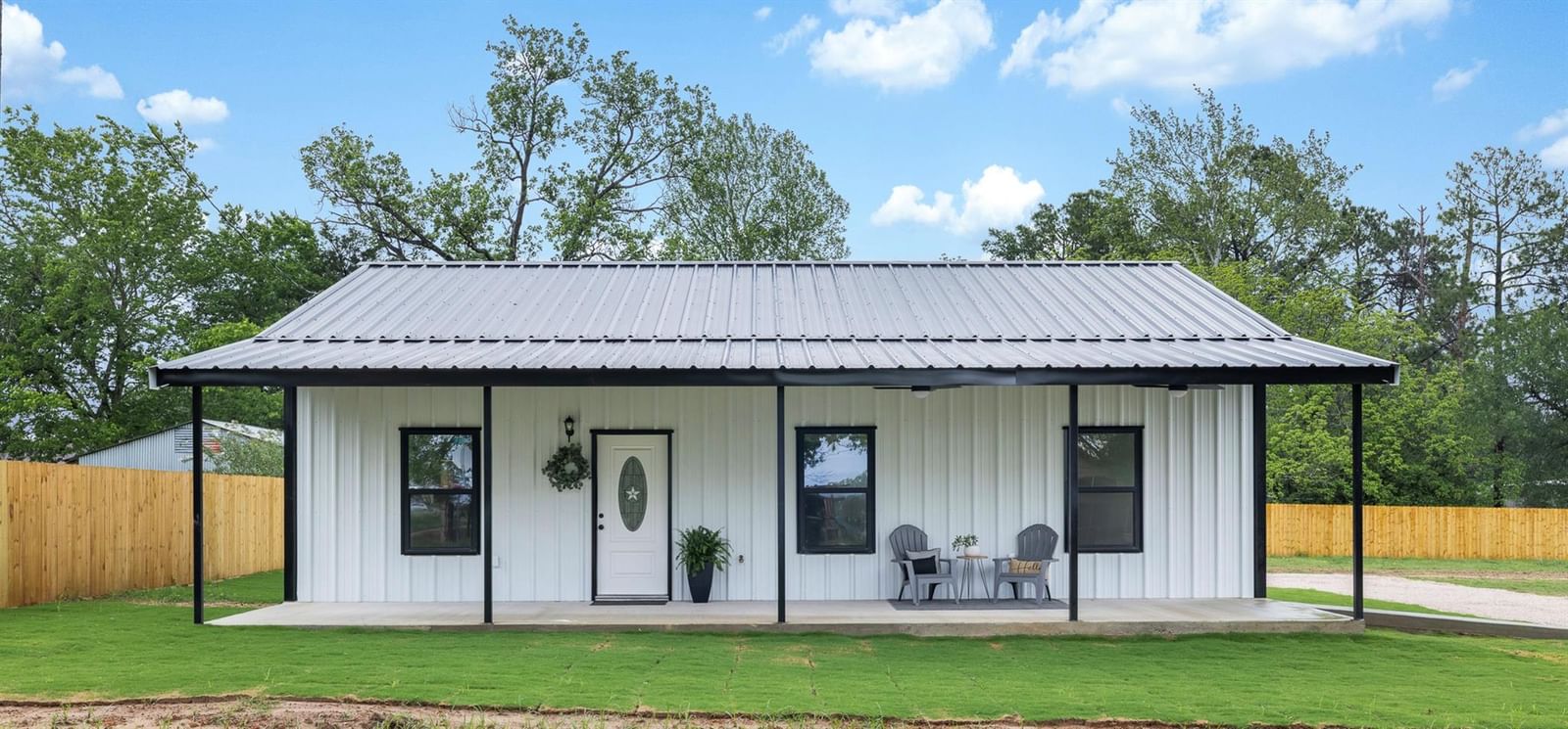 1110 Caldwell - Photo 1