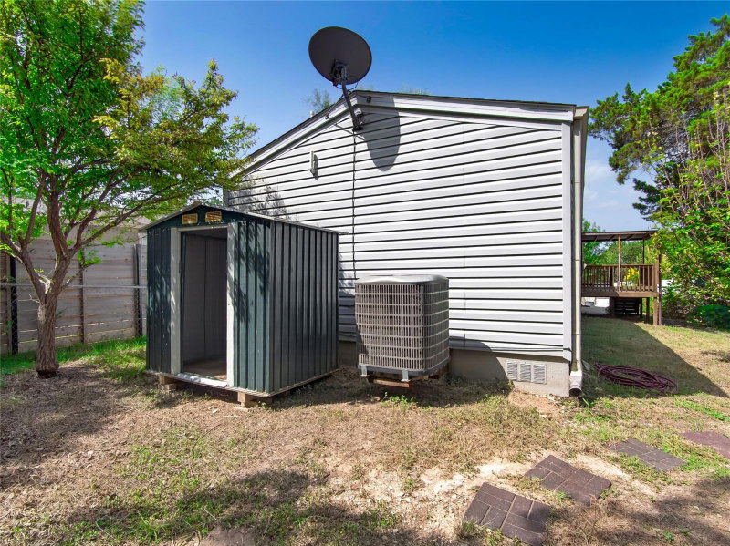 Property photo 24