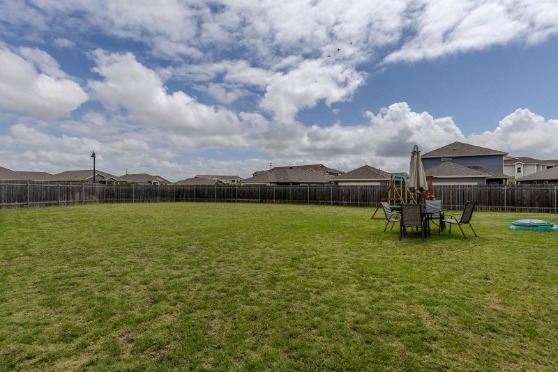 Property photo 33