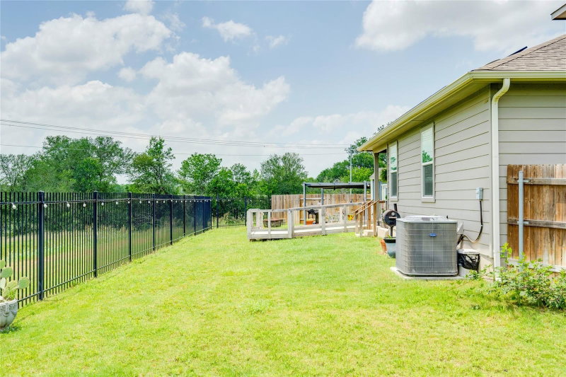 Property photo 24