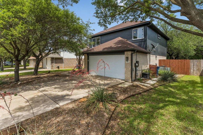 Property photo 38
