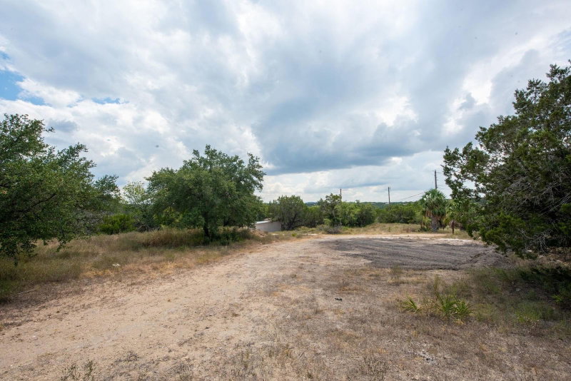 Property photo 28
